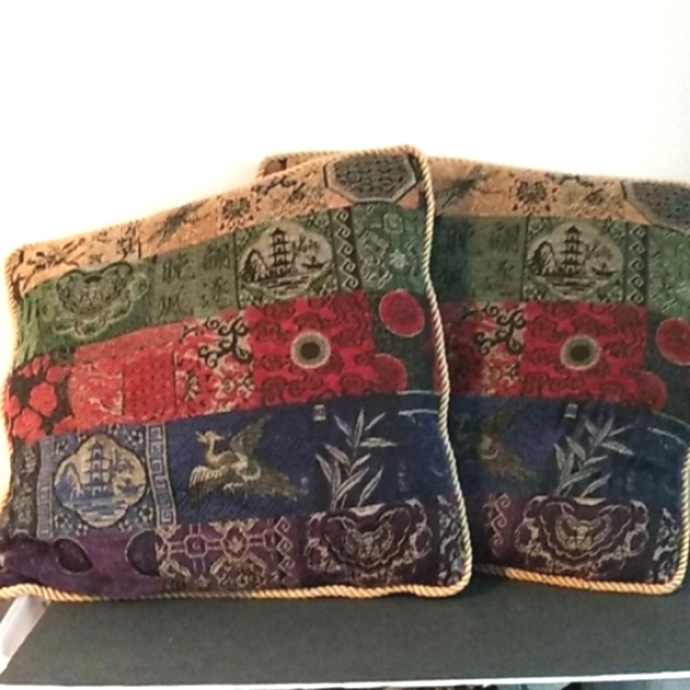 Jacquard Chenille decorative pillows